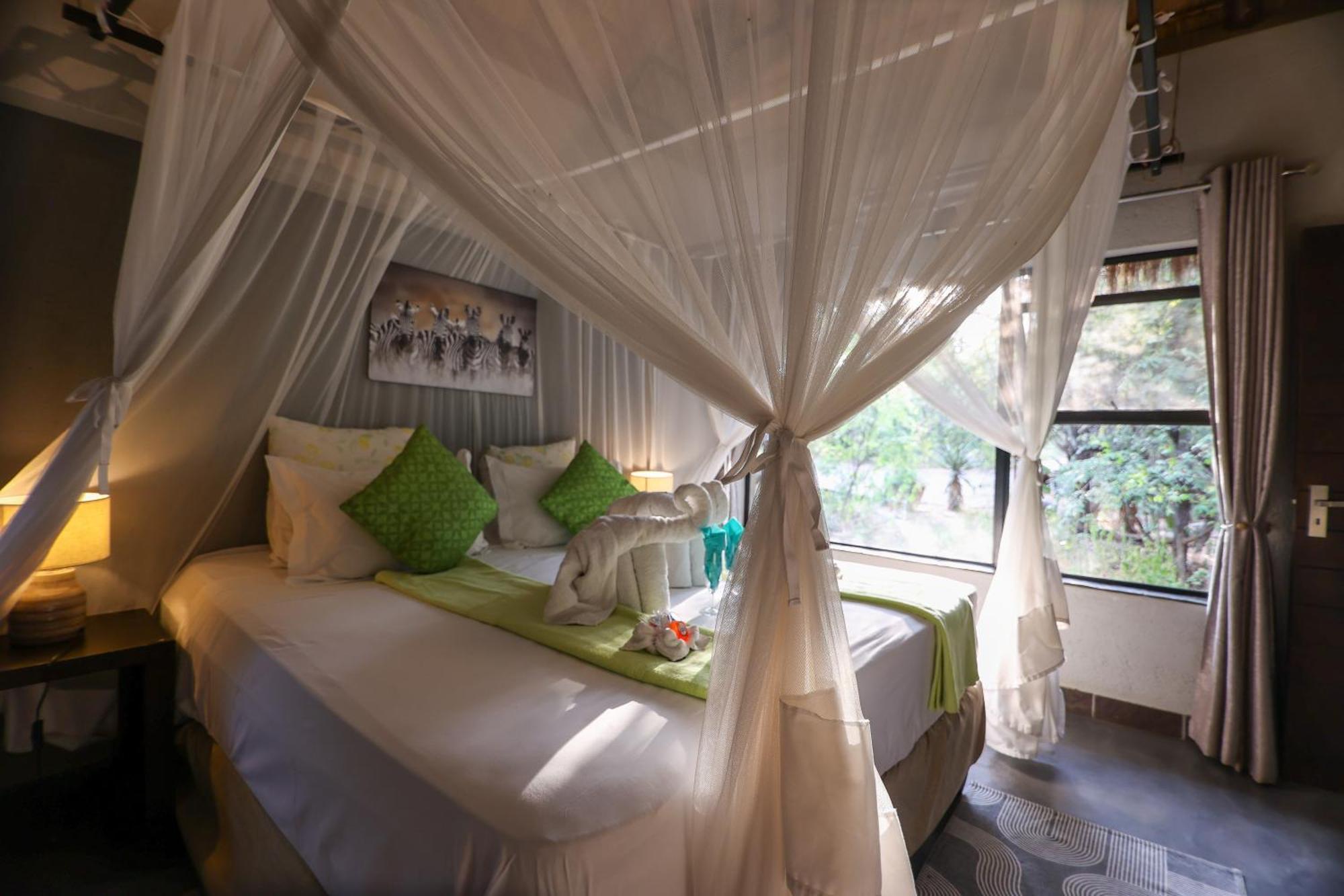 Call Of The Wild Lodge Hoedspruit Eksteriør billede