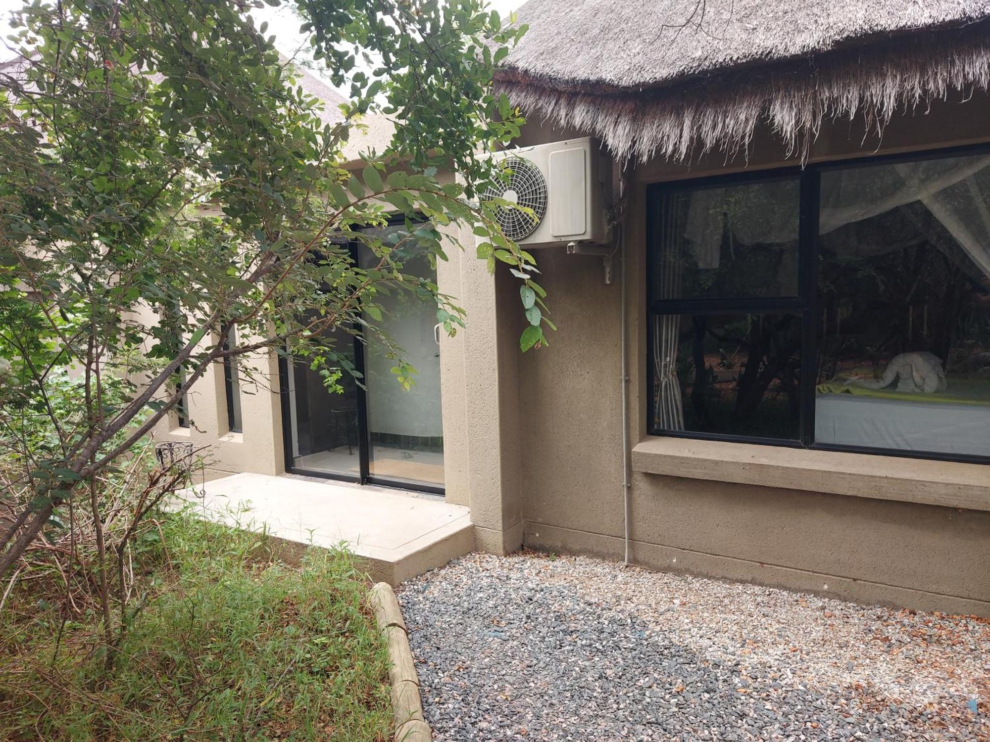 Call Of The Wild Lodge Hoedspruit Eksteriør billede